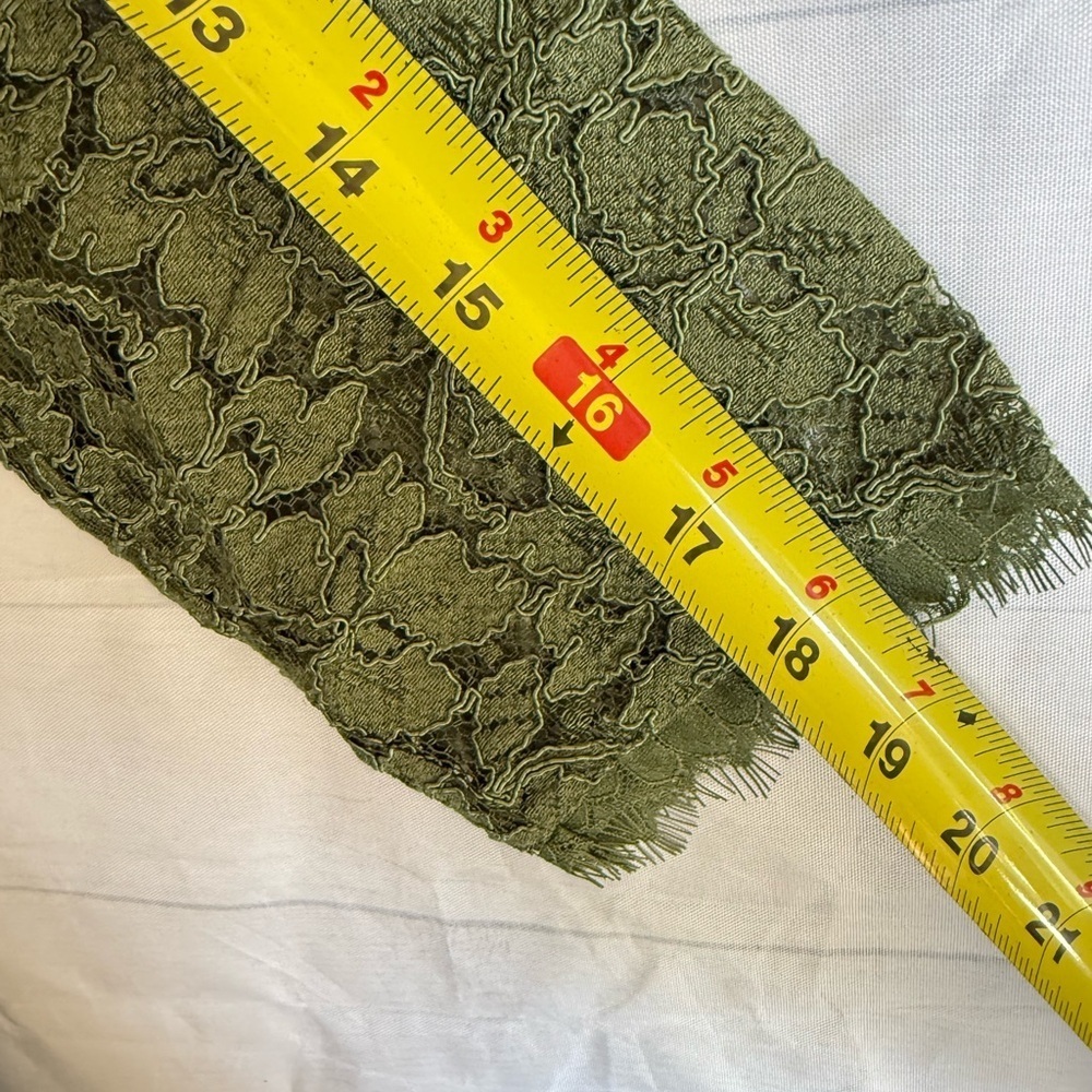 Diane Von Furstenberg Zarita Lace Dress size 10 - Picture 13 of 15